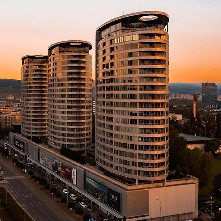 Appartamento Fantastic View From The 20Th Floor Bratislava Esterno foto